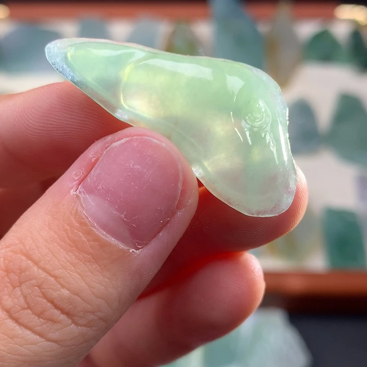 定制翡翠未镶嵌好