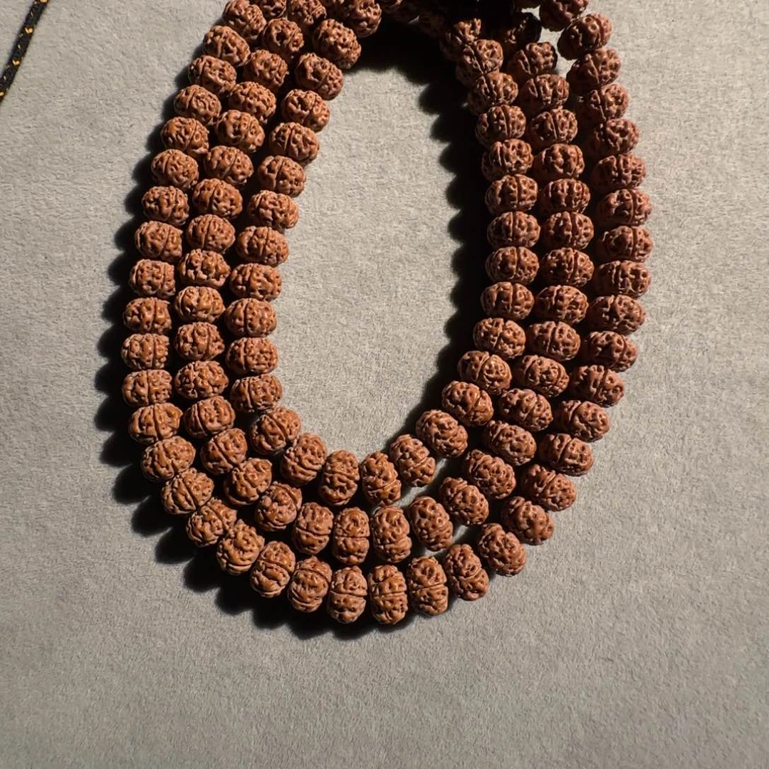 A***起吊坠金刚菩提凹底梅花脖挂