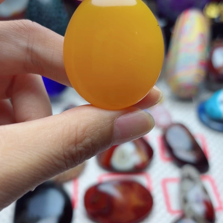 玛瑙/玉髓未镶嵌珠宝半成品