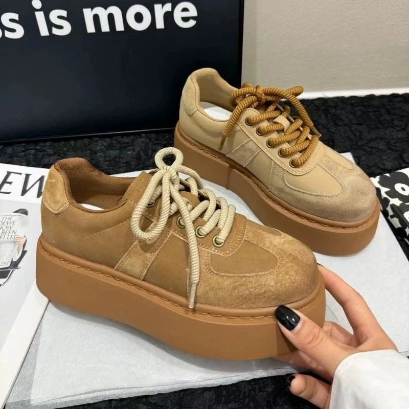 2025新款百搭增高松糕底系带休闲运动板鞋真皮厚底德训鞋110E5