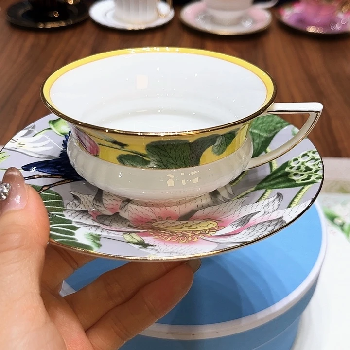 杯子杯子杯子水杯杯子水杯