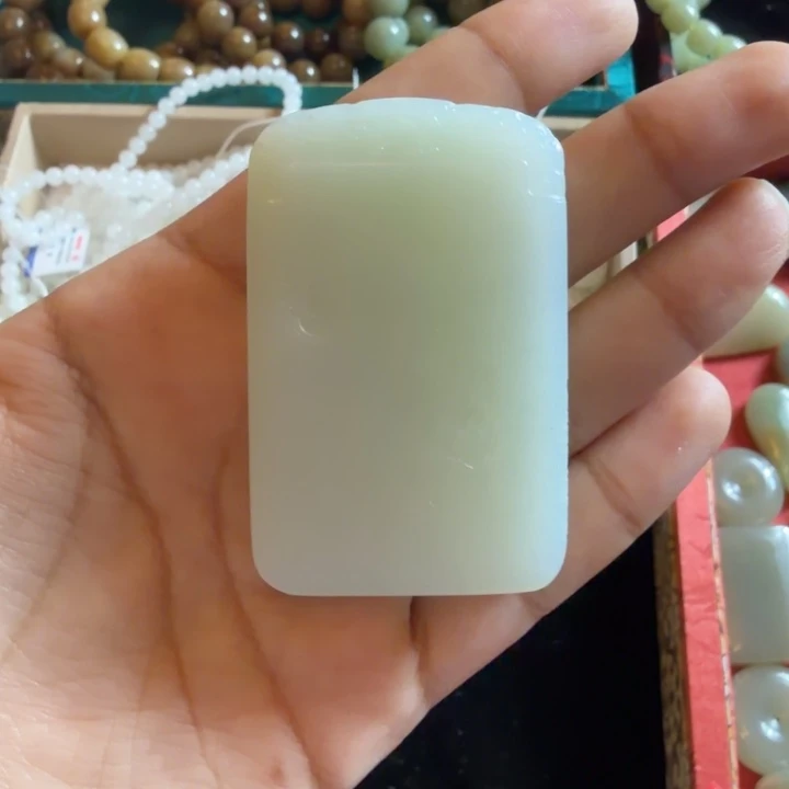 和田玉（糖玉）未镶嵌手链