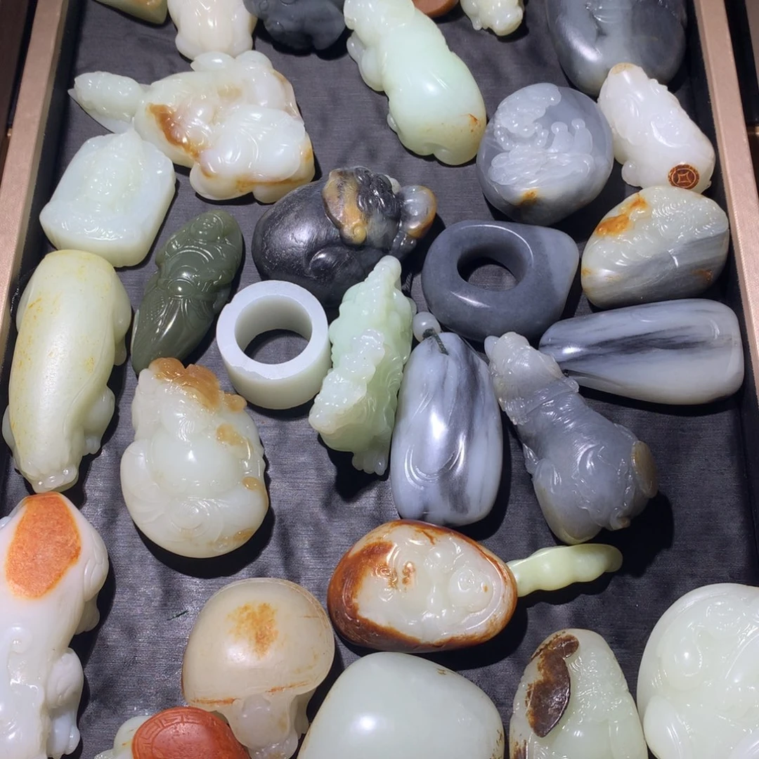 和田玉（糖玉）未镶嵌挂件