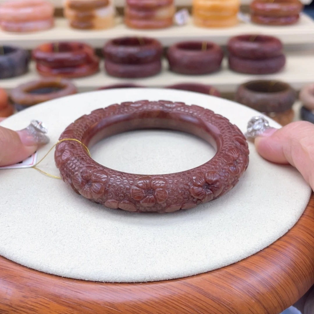 【闪购商品】石英岩玉手镯未镶嵌芝**吃