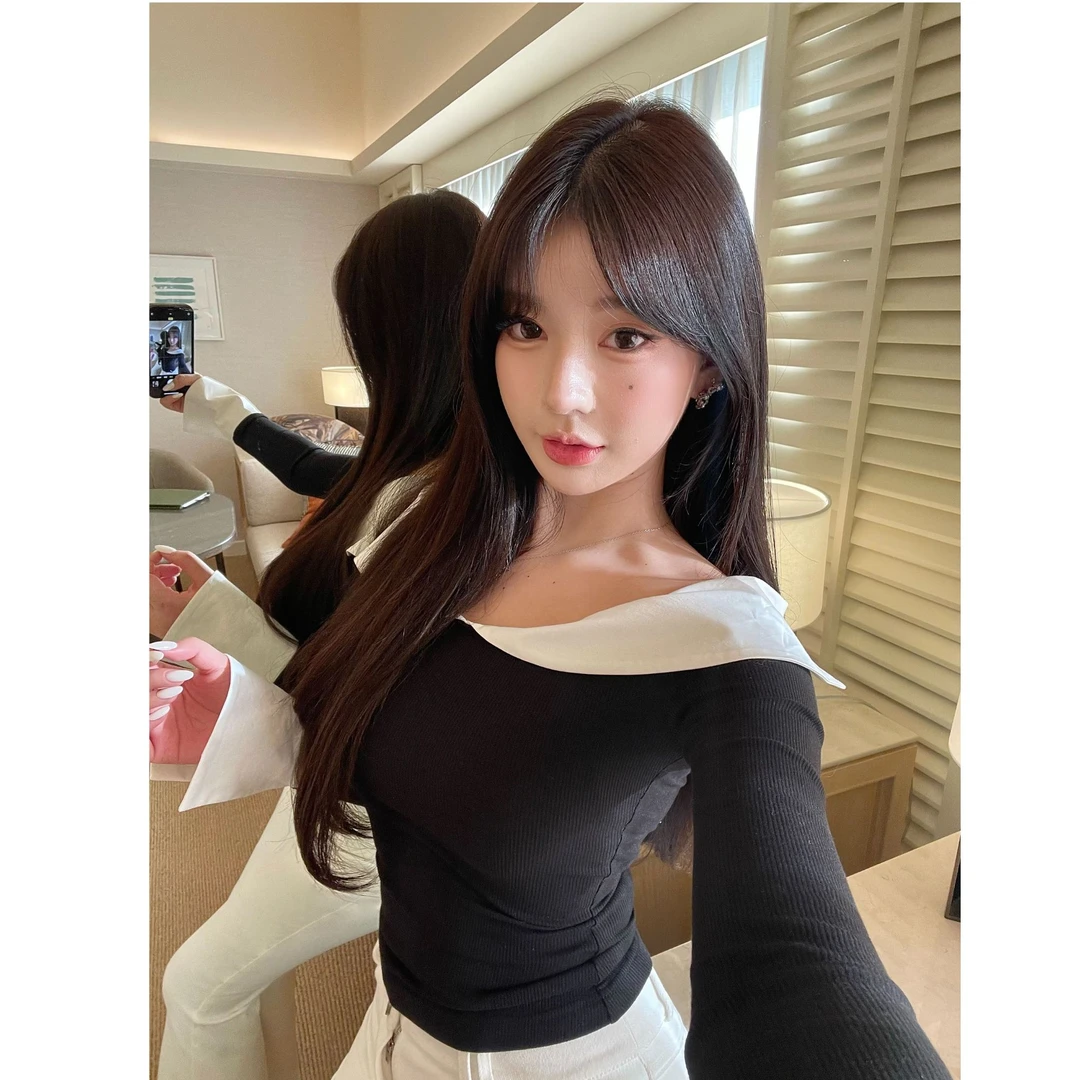 Momoshero【即刻纸片人】—有种自带好体态的撞色版一字肩轻法式上衣