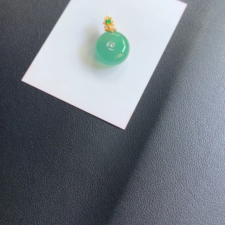 依***林爆款冰绿厚装面包扣