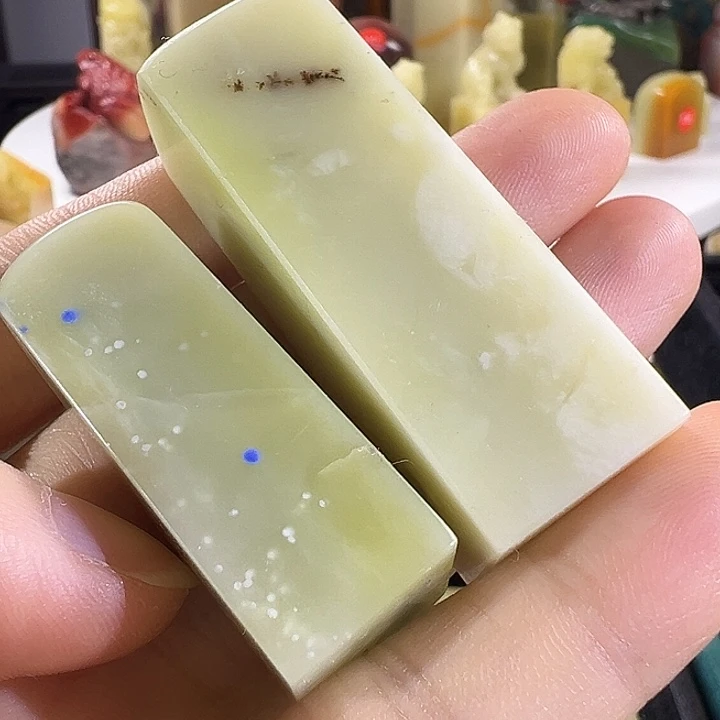 青田石青田石封门石有瑕疵