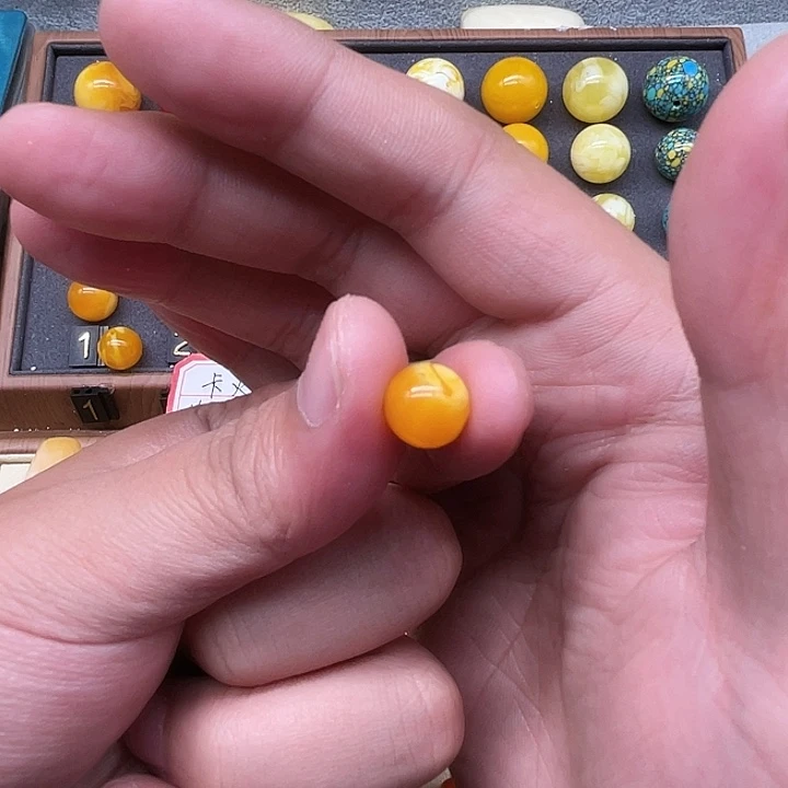 琥珀未镶嵌裸石金绞蜜单珠