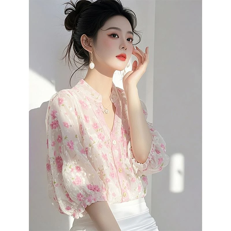 法式时尚设计感碎花宽松2025夏季新款雪纺衬衣单排扣通勤洋气上衣