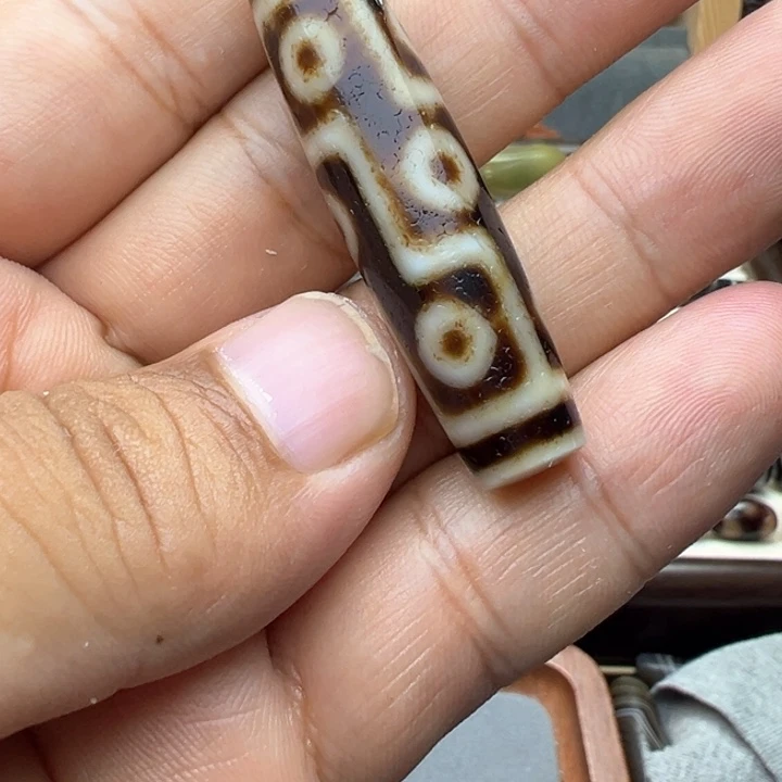 玛瑙/玉髓颈饰未镶嵌和**力