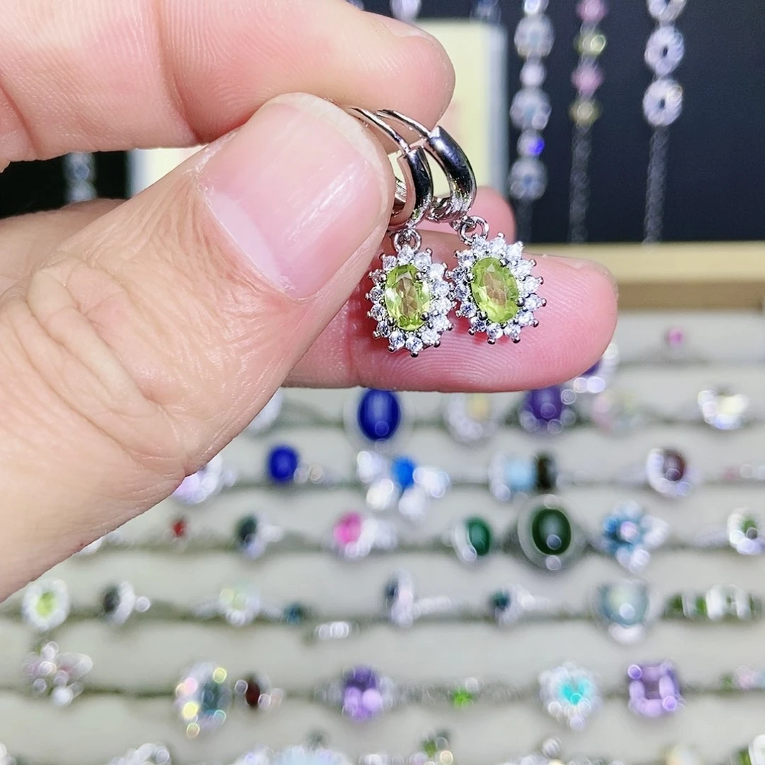 【闪购商品】未镶嵌耳饰橄榄石