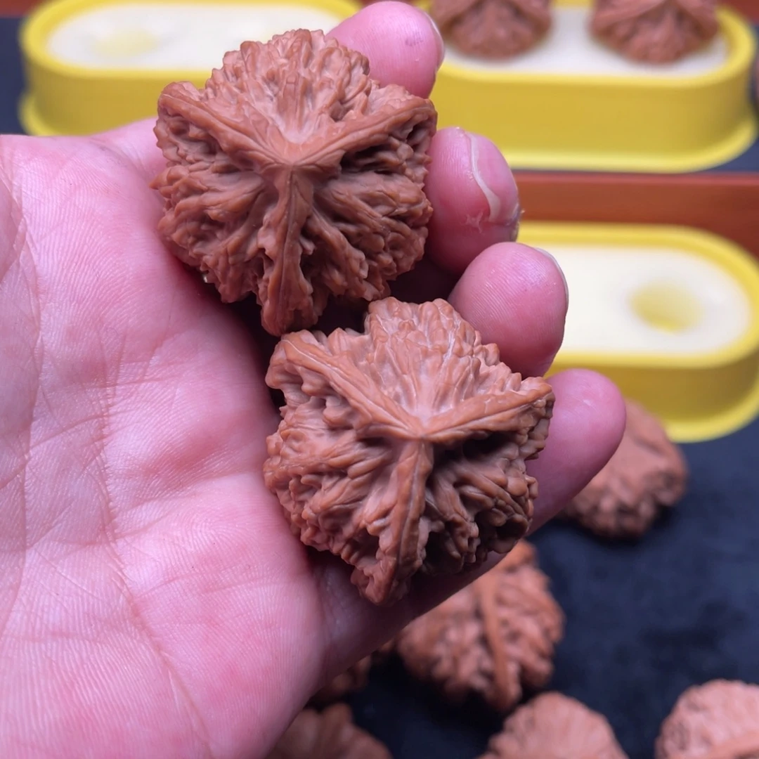 ****哥核桃手串/手链虎头奔40尺