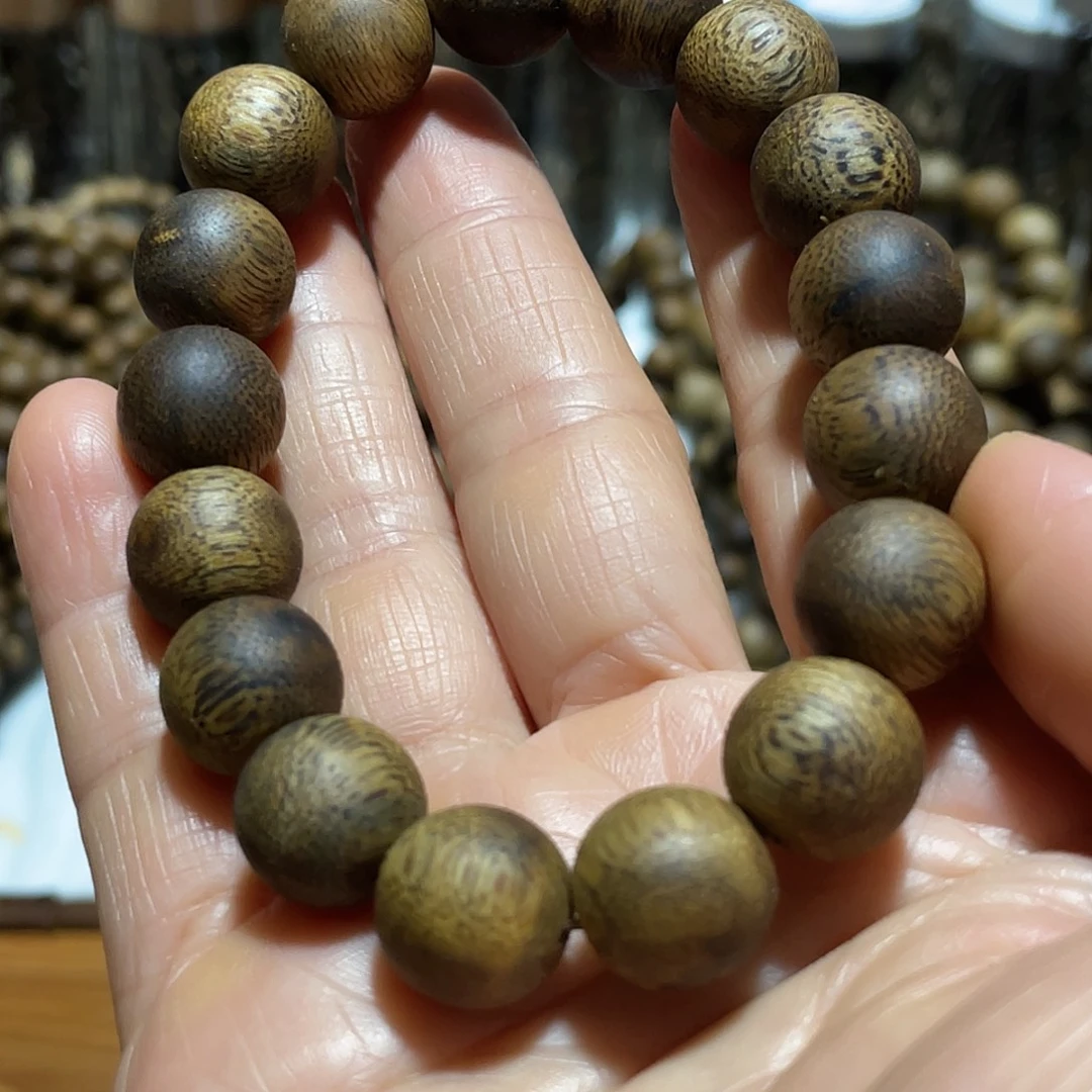 沉香手串沉香手串13mm117克高油高密