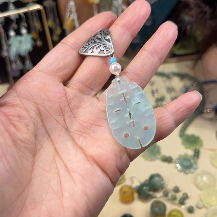 泡***芙蛇纹石玉银S925镶嵌耳饰