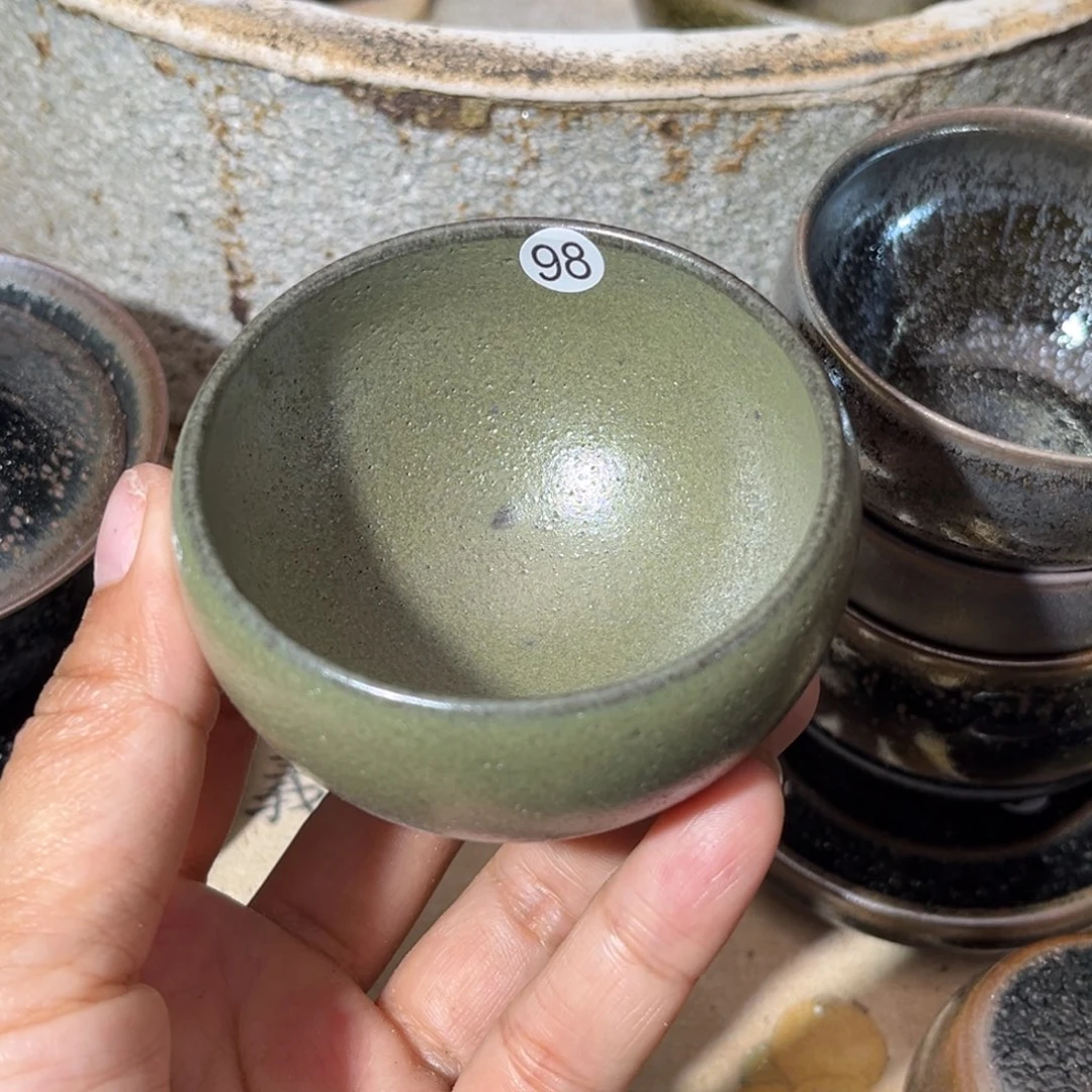 茶盏义兴龙窑坚持真柴烧