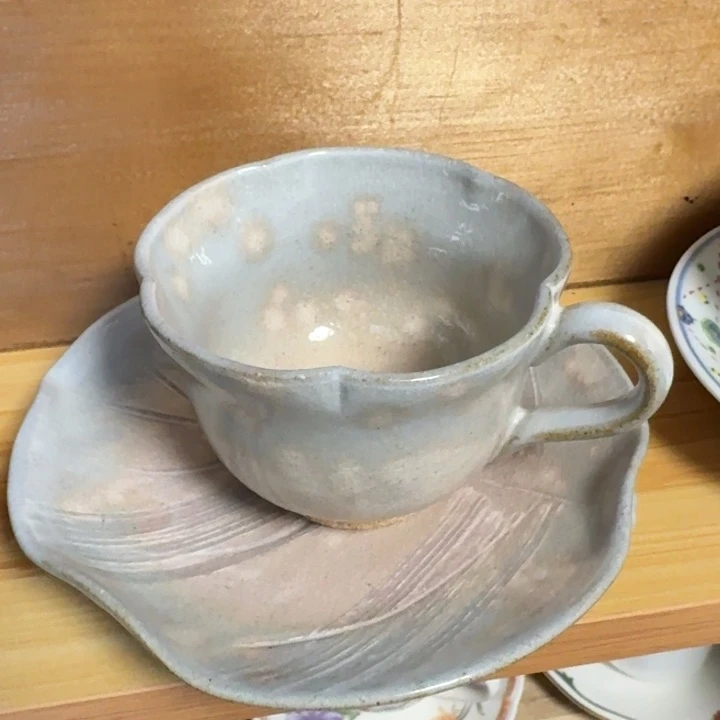 一套咖啡杯的稽查