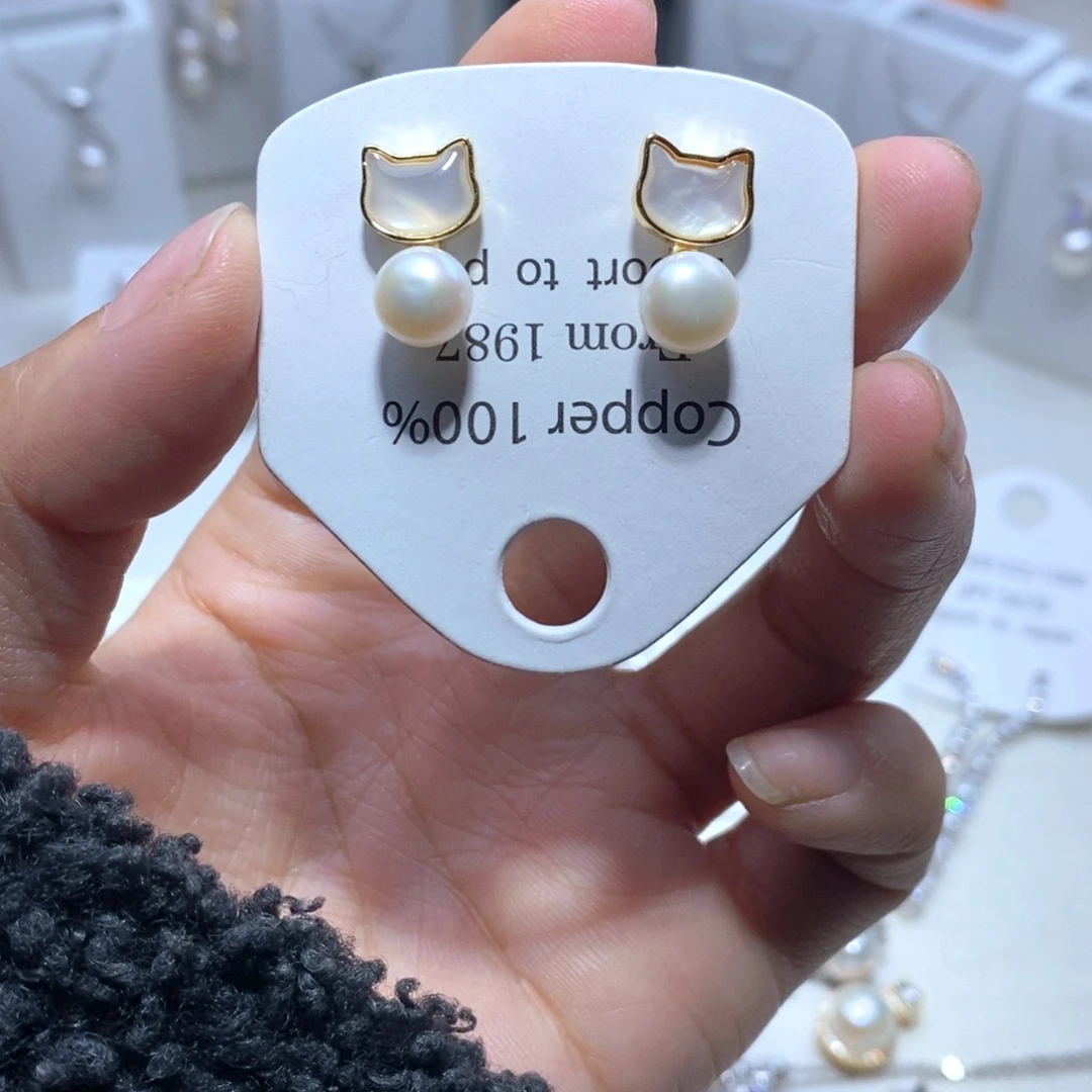 淡水珍珠耳饰未镶嵌