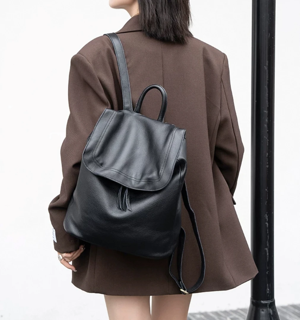 百搭休闲真皮大容量复古女式双肩包欧美时尚真皮旅行背包书包3393