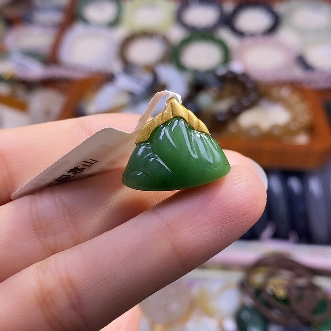 颈饰未镶嵌和田玉碧玉银吊坠