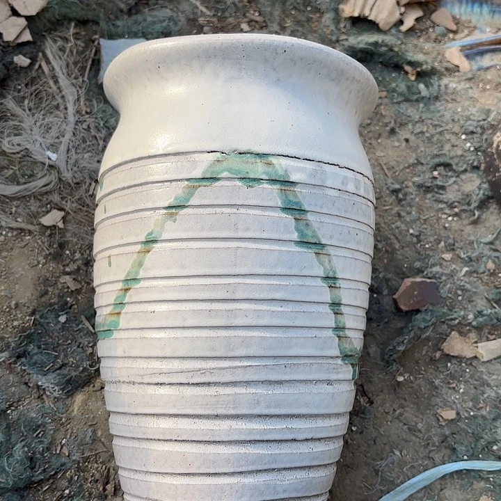 正品紫砂口15高25瑕疵。。。。。。。