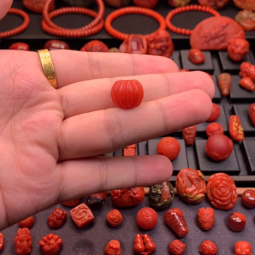 南红玛瑙未镶嵌南红保山精工雕刻瓜珠15mm