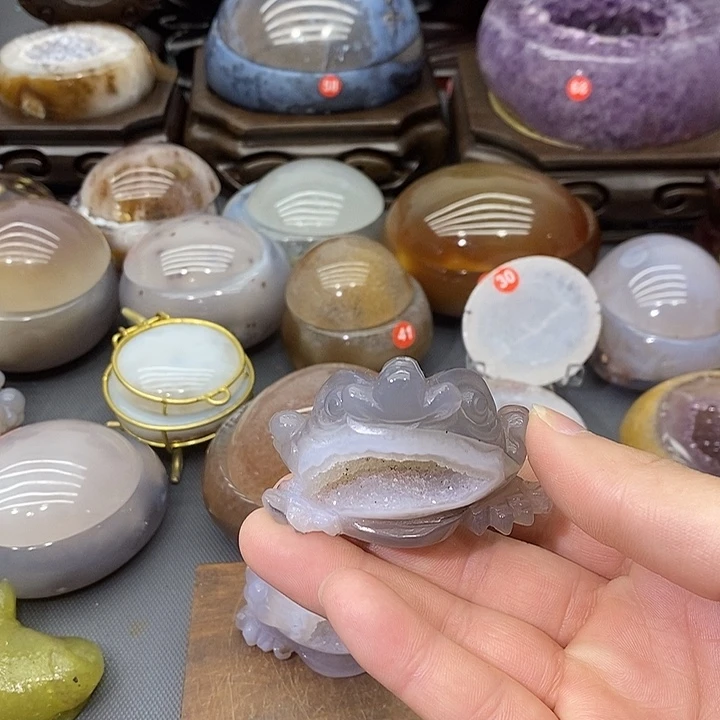 紫晶未镶嵌摆件金蟾