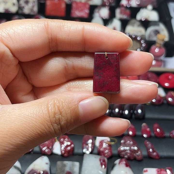 天然辰砂原矿红砂无事牌