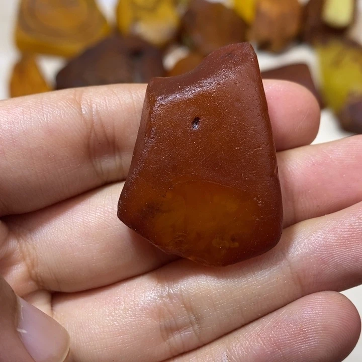 琥珀未镶嵌珠宝奇石琥珀蜜蜡9g