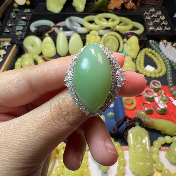 和田玉（碧玉）颈饰银S925镶嵌