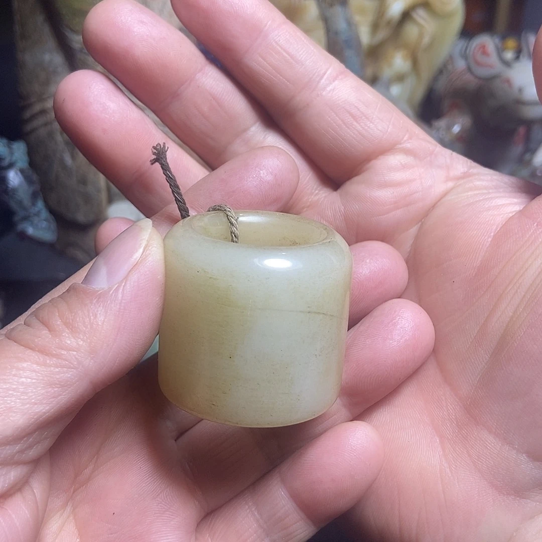 和田玉（糖玉）未镶嵌挂件