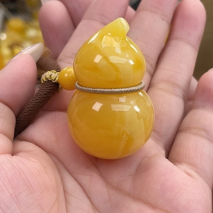 琥珀未镶嵌珠宝奇石琥珀h35