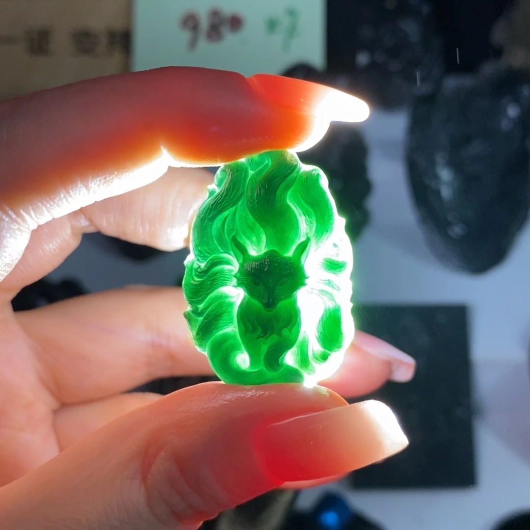 定制翡翠未镶嵌天然缅甸墨翠A货九尾狐