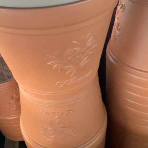 红陶阿*蕾2个混色大号无托