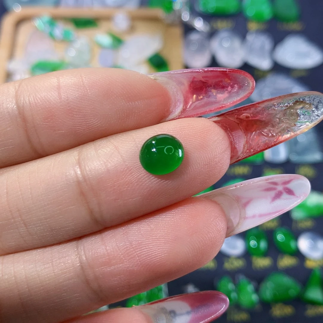 翡翠颈饰未镶嵌纯天然缅甸翡翠A货