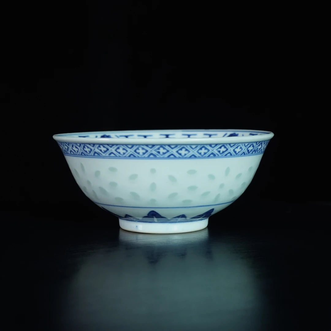 LABC241225032【十竹斋】民国青花玲珑瓷赏碗