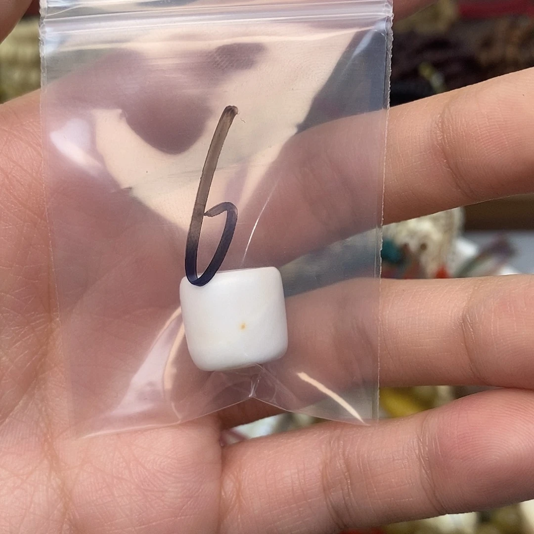 柏香籽/百香籽吊坠