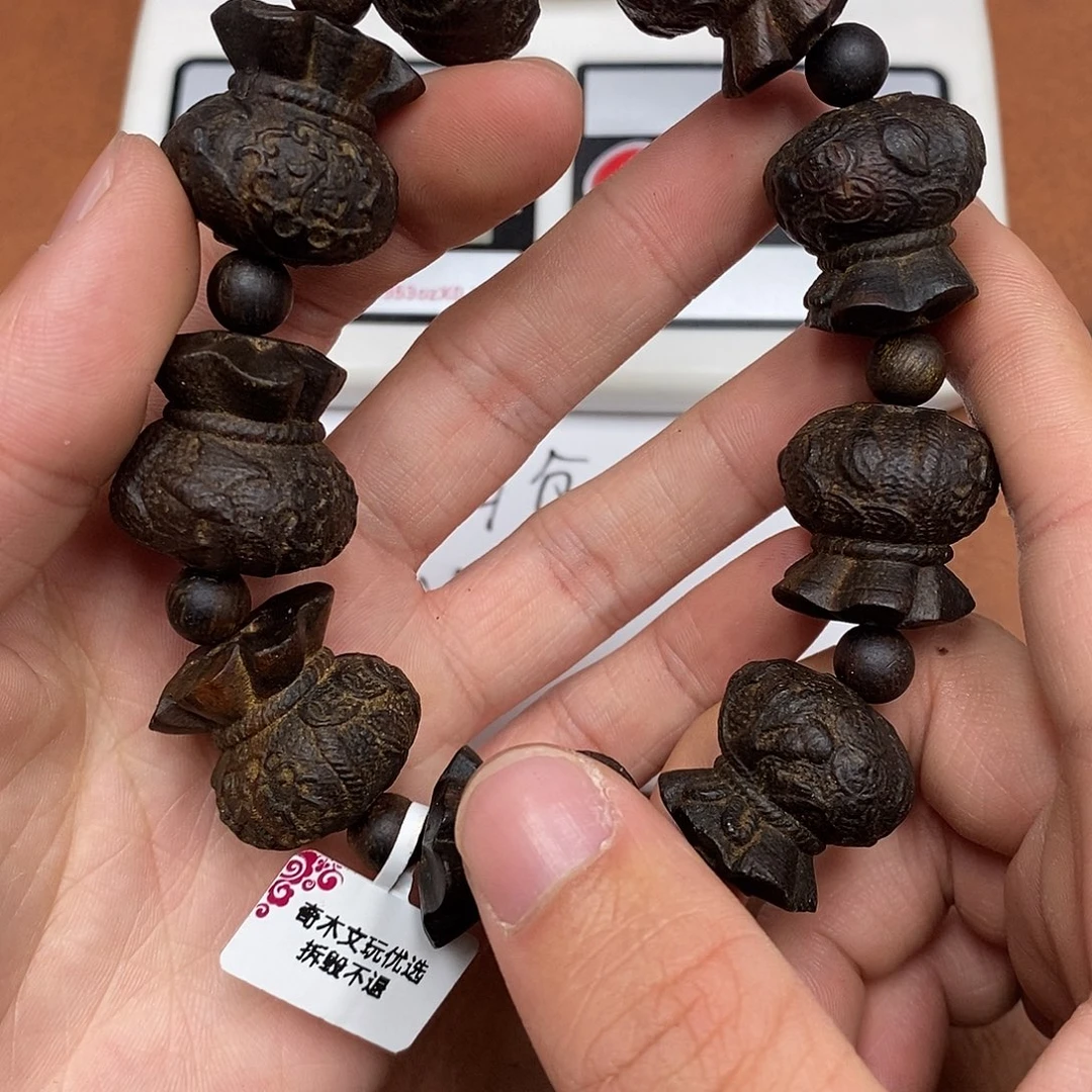 沉香沉香香囊虫漏