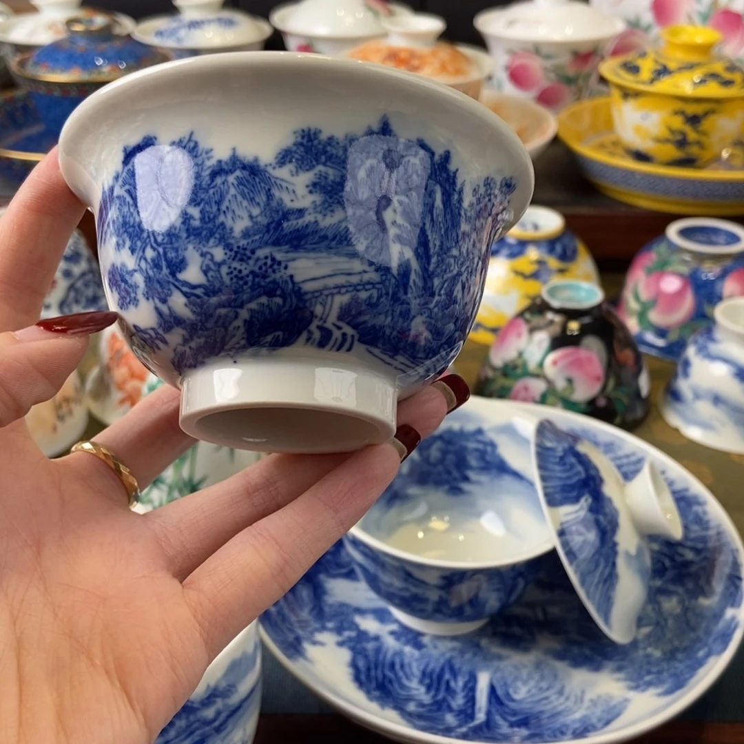 陶瓷艺术家的作品是一种