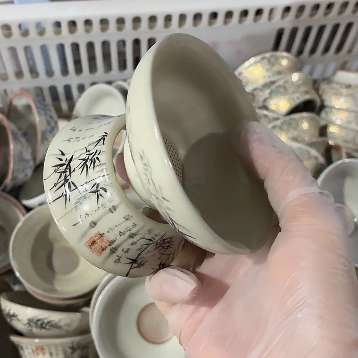 茶具微暇，介意勿拍