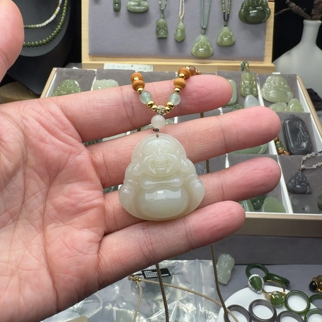 和田玉颈饰未镶嵌噗*