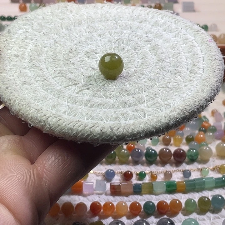翡翠散珠未镶嵌定制翡翠卡11.7