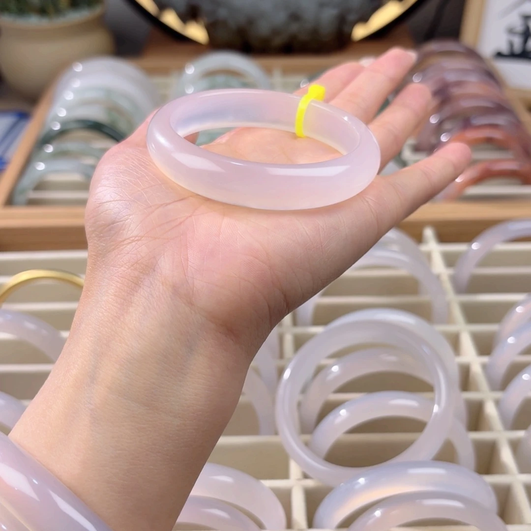 玛瑙/玉髓手镯合金