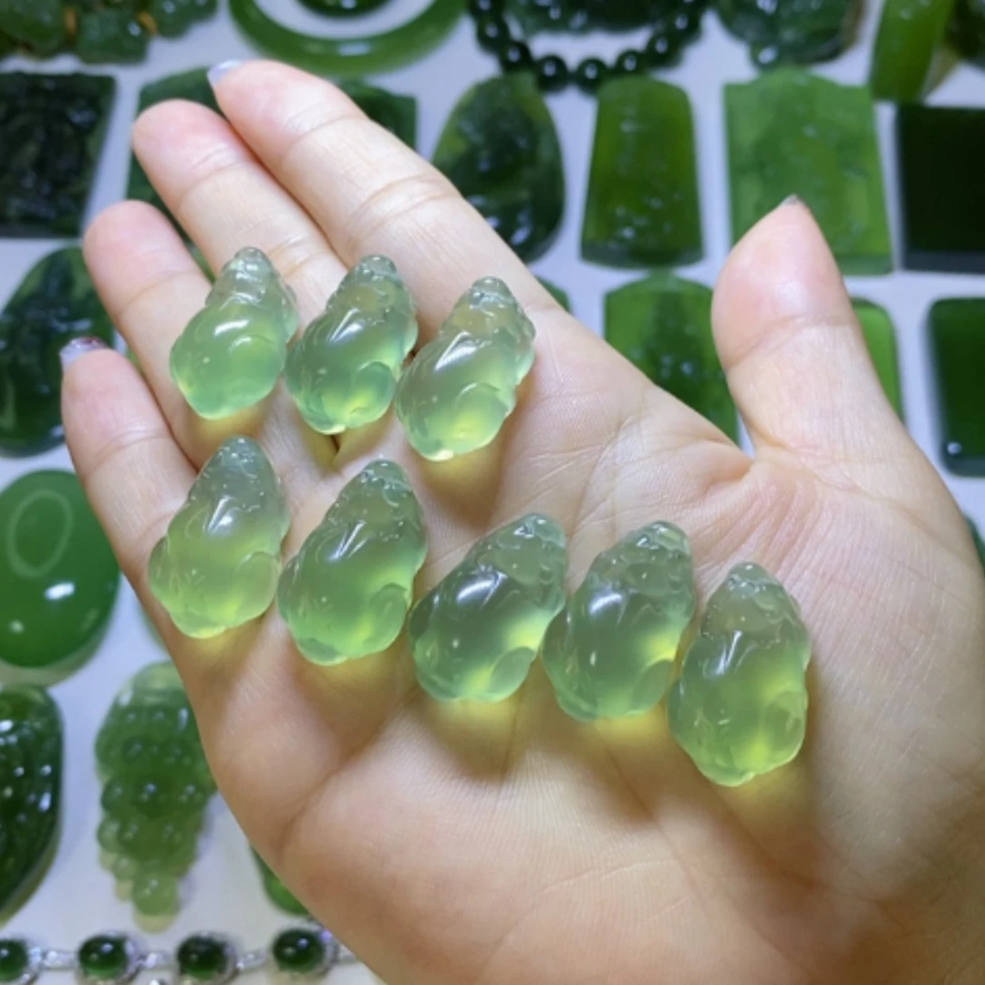 【闪购商品】蛇纹石玉手链未镶嵌星*天