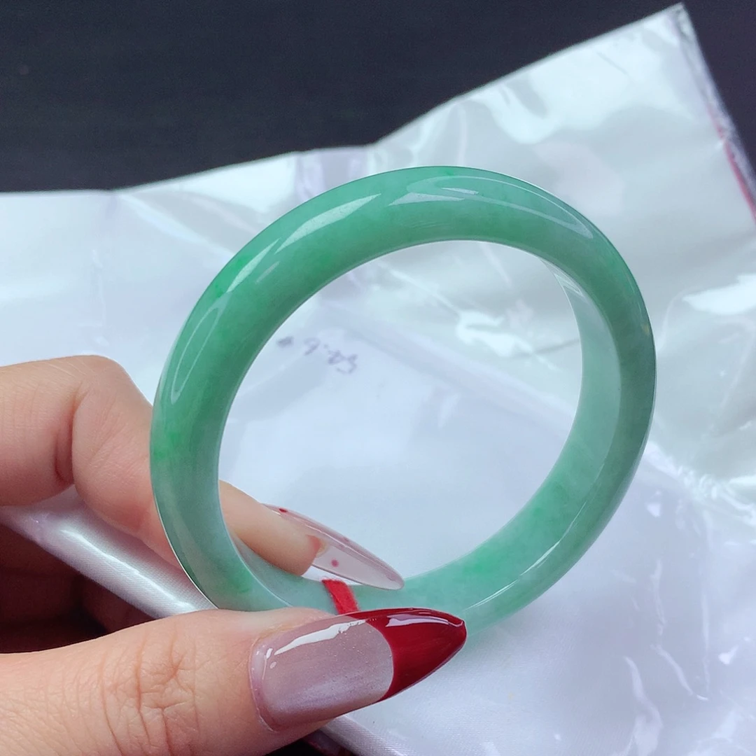 【闪购商品】翡翠手镯未镶嵌s x