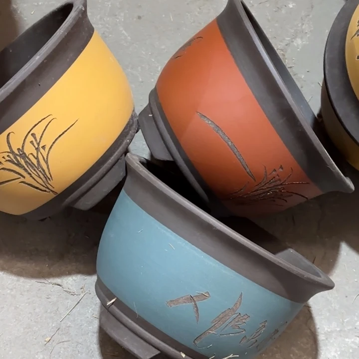 紫砂花盆           70-3