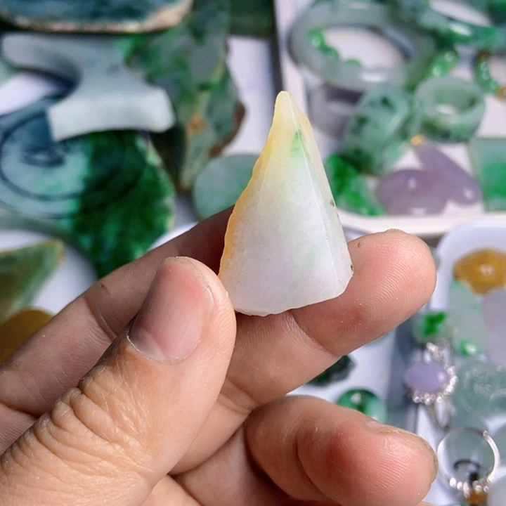 翡翠散珠天然翡翠A货挂件