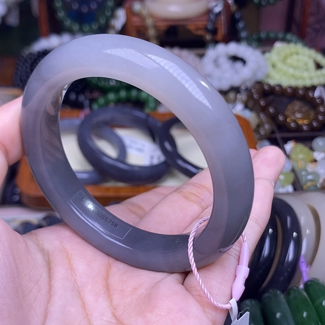 和田玉未镶嵌颈饰浓烟紫老矿料特细料手镯58