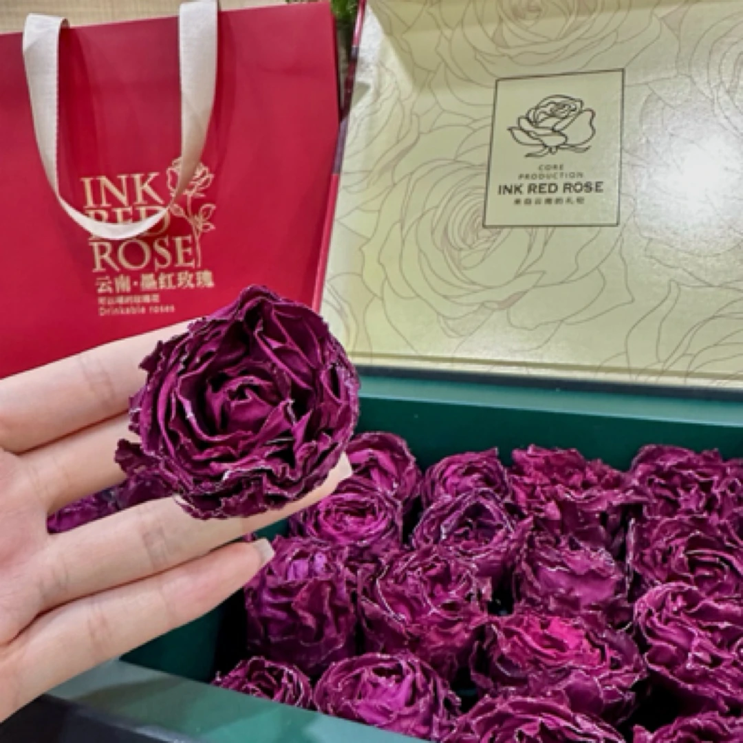 云南墨红玫瑰特级花茶