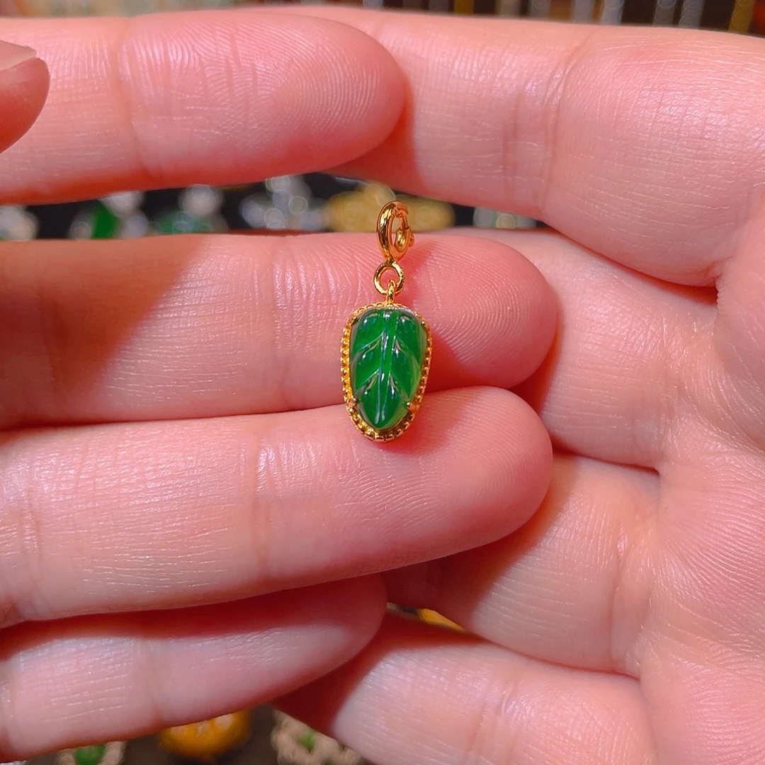 翡翠银S925镶嵌吊坠(不含链)