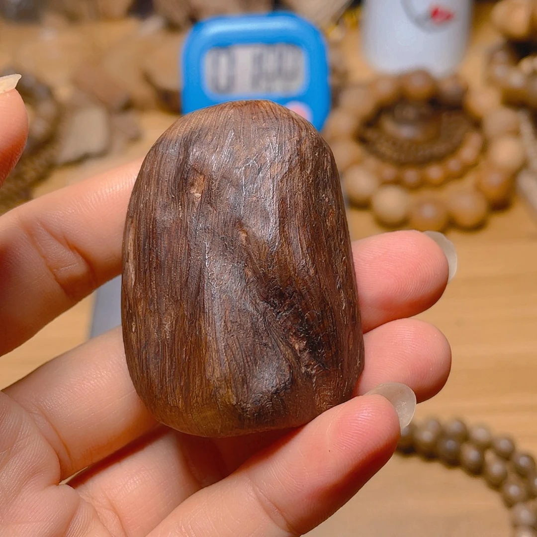 木***派沉香达拉干原料14.2克